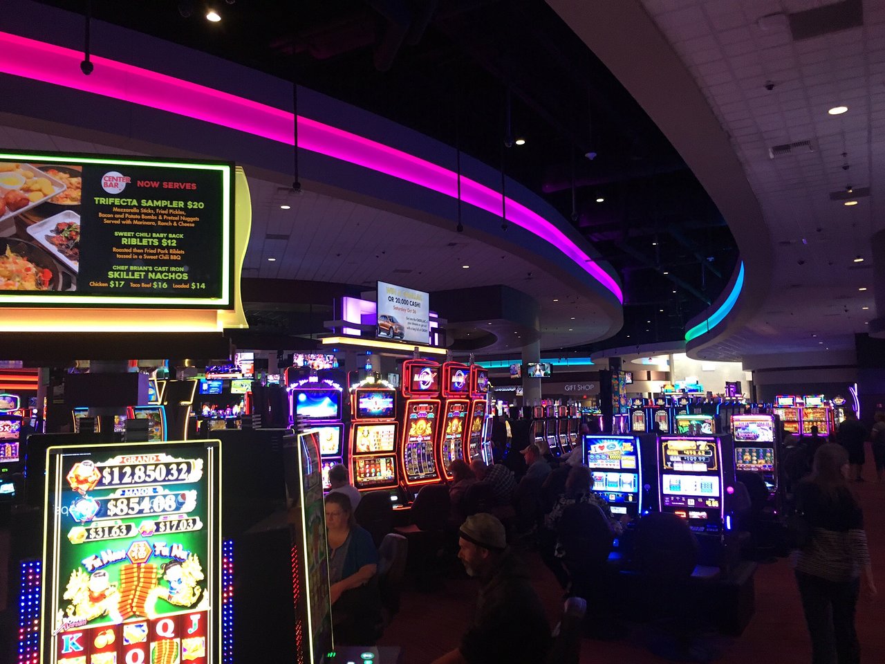 Closest casino to lebanon ohio airport